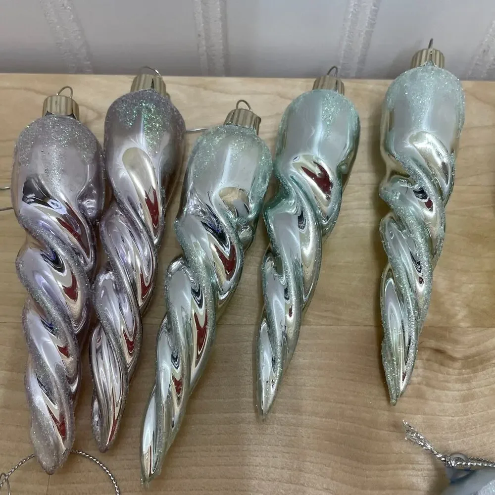 Lot of 26 Christmas Ornaments Metallic Glass Ice Sickle Snowmen Angel EUC